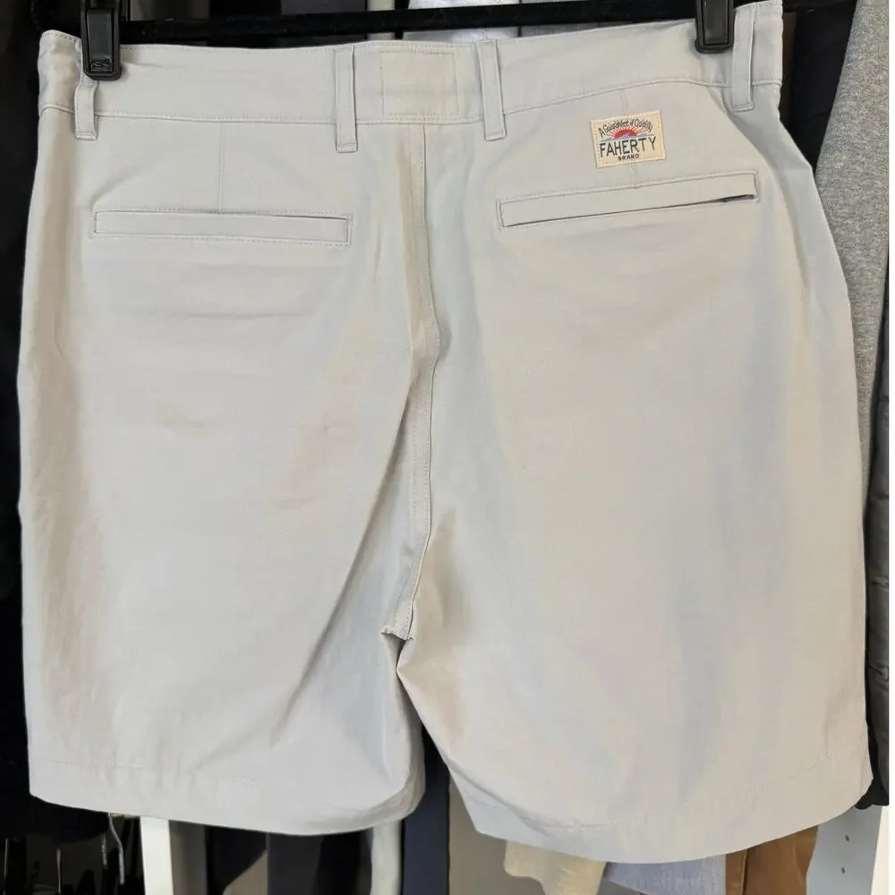 Faherty Men's All Day Short in Stone 7
